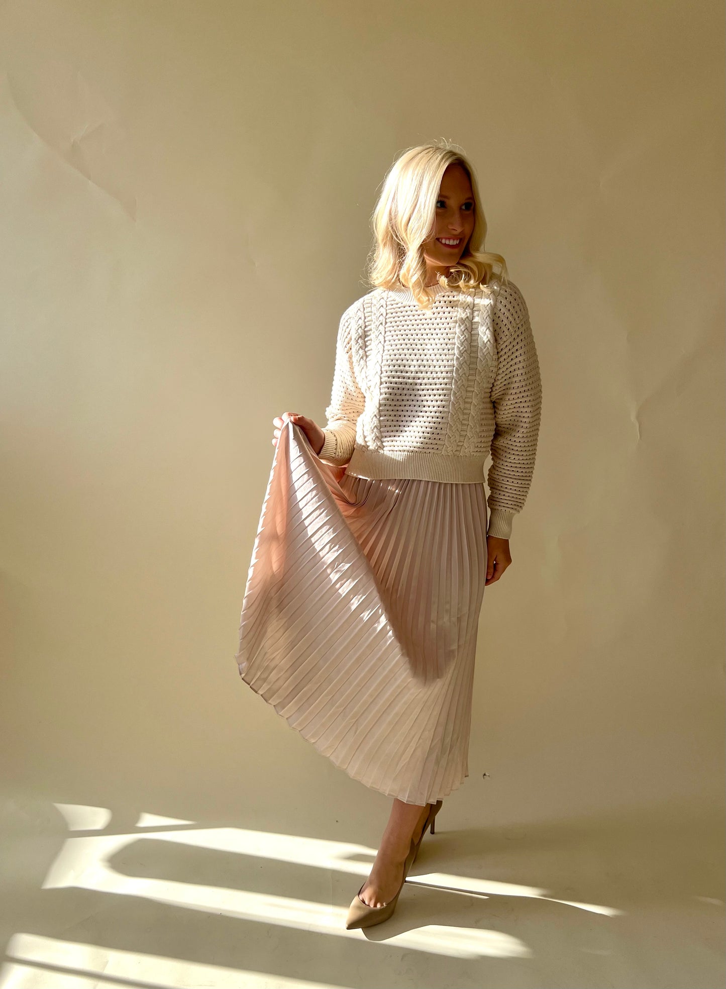 Champagne Pullover Sweater/Pleated Dress