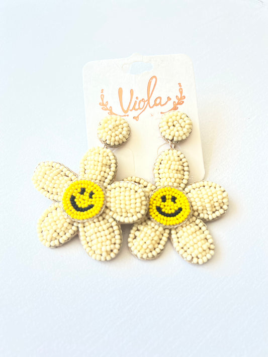 Beaded Smiley Face Daisy